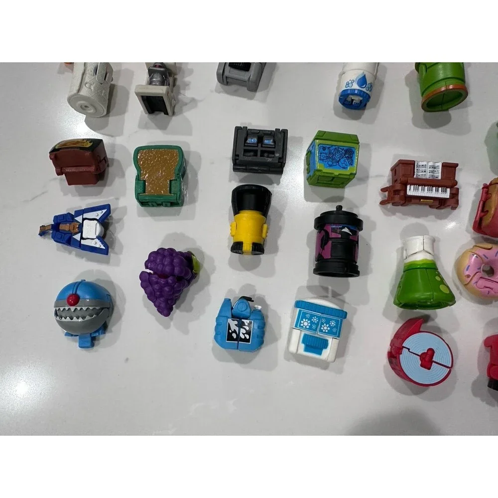 Transformers BotBots Lot 77 Figures Retired Rare Gold Chase Mostly Unique Toys